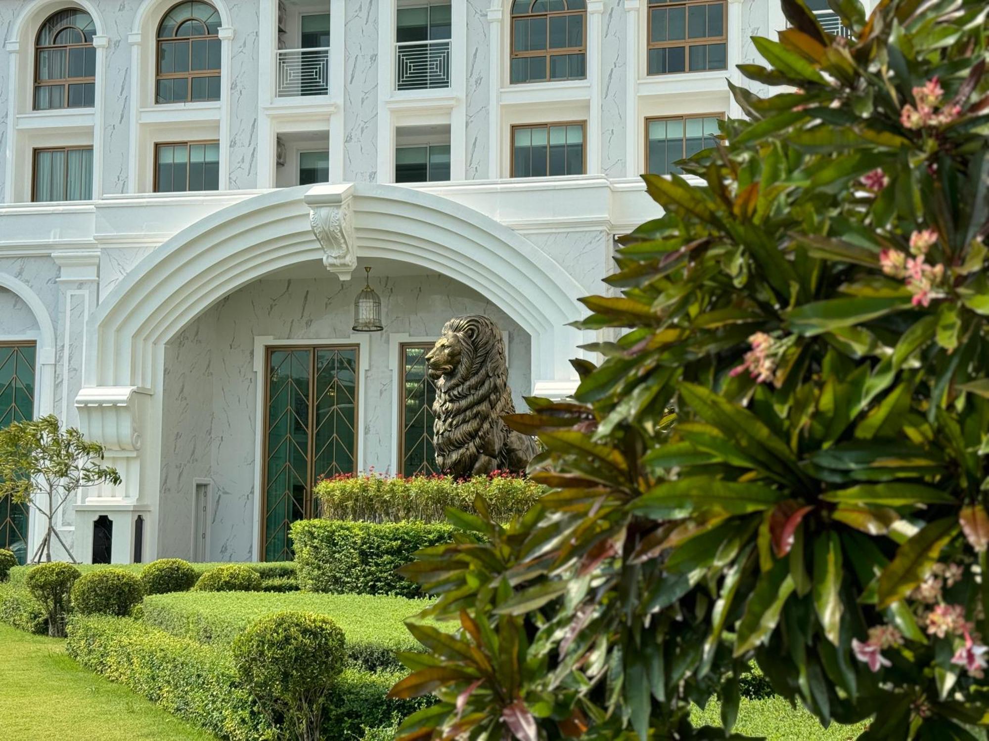The Empire Chic Residence Jomtien & Yahaha 外观 照片
